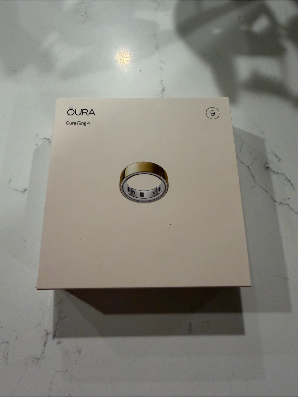 Oura Ring 4 Women's Smart Ring - Gold